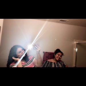 Meet your Posher, Selah